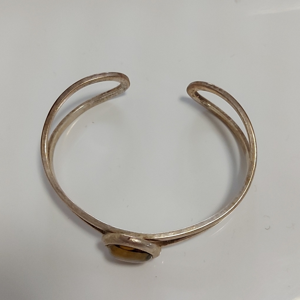Silver & stone bracelet